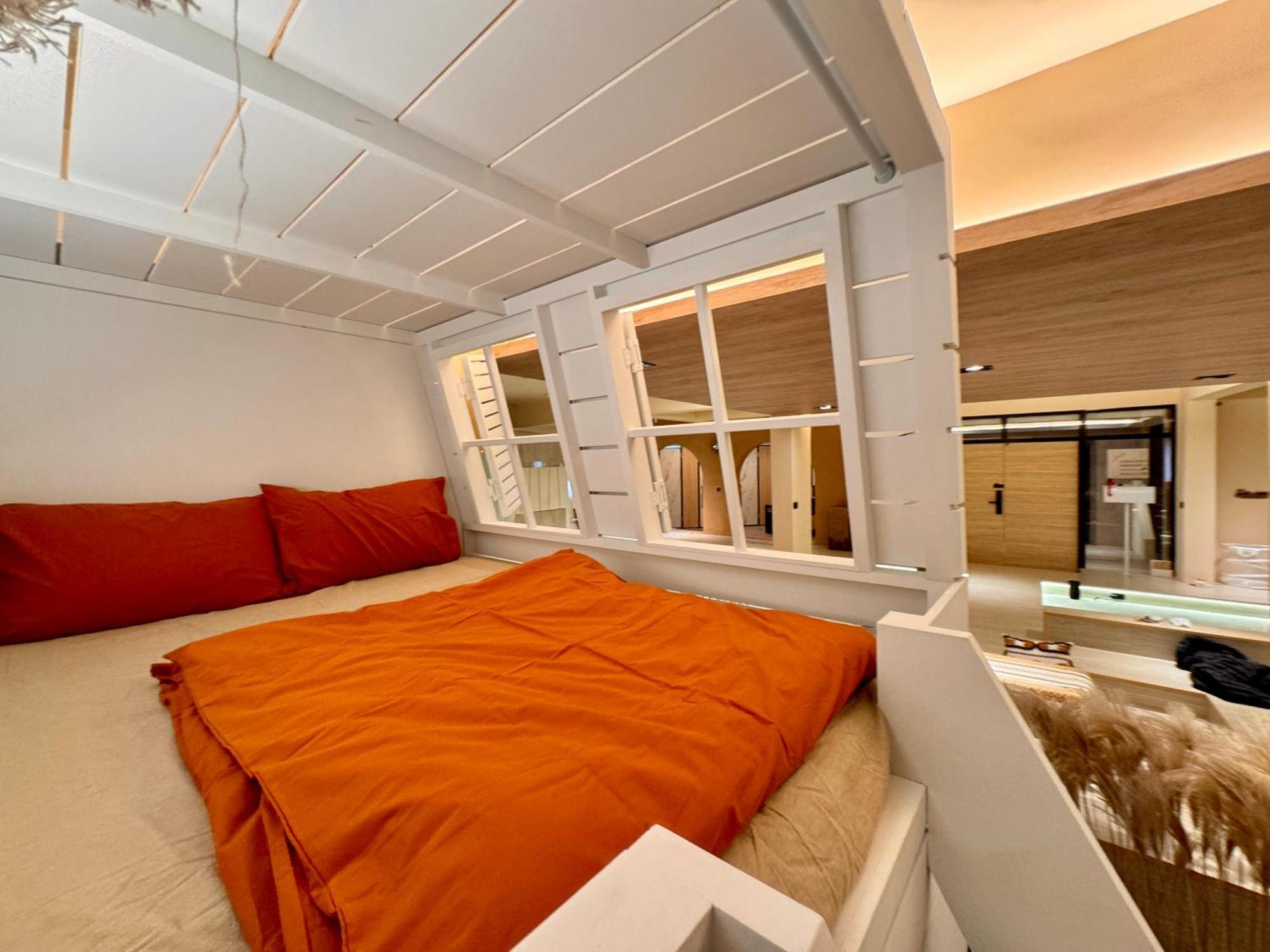 Perbed Hostel-Taichung Station Exterior photo